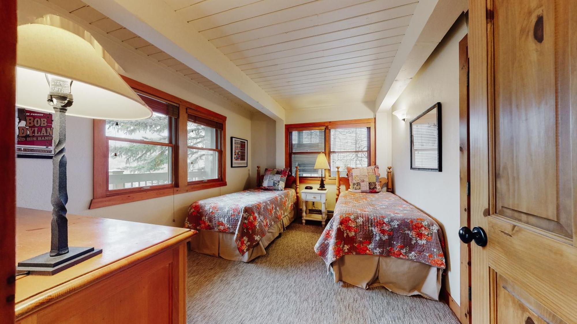 Top Of The Village - Coraltree Residence Collection Сноумасс Виллидж Экстерьер фото
