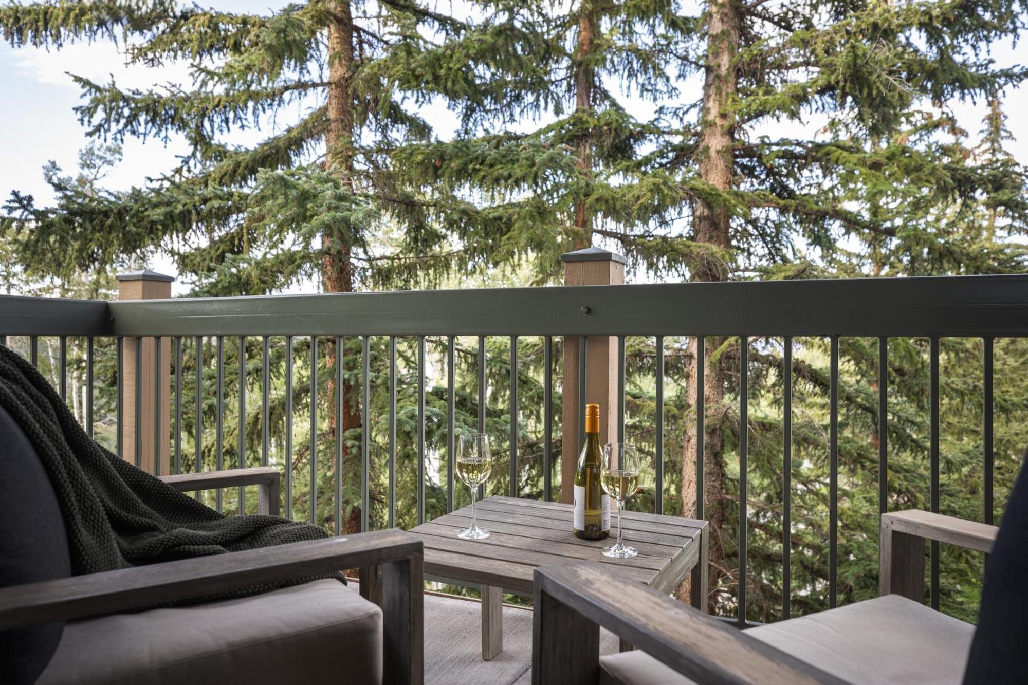 Top Of The Village - Coraltree Residence Collection Сноумасс Виллидж Экстерьер фото